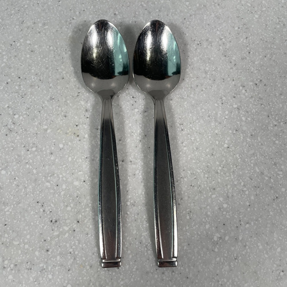 Oneida Satin Shasta Teaspoons Set of 2 Stainless Flatware USA Silverware
